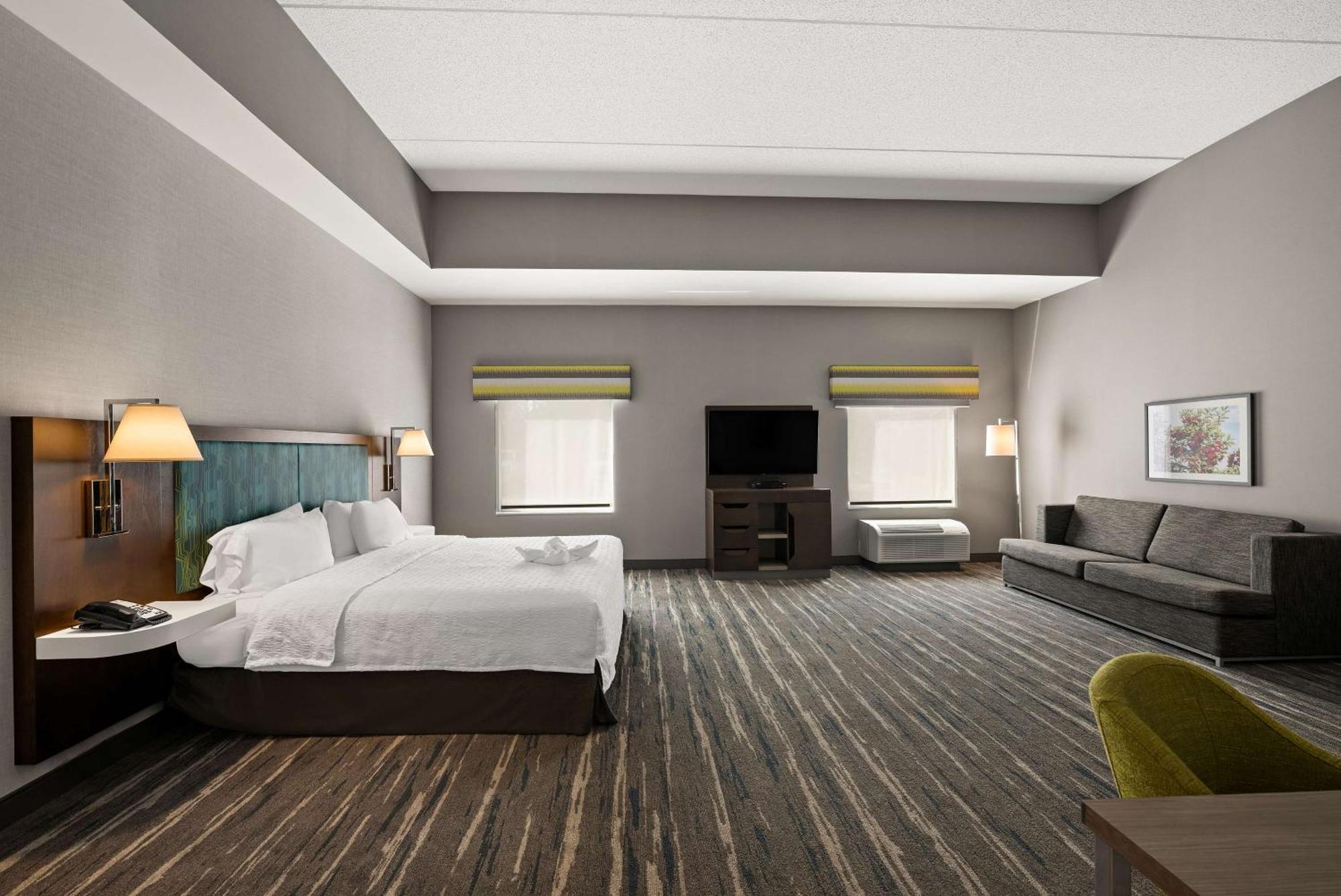 Hampton Inn & Suites Poughkeepsie Spackenkill Экстерьер фото